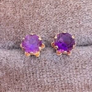 Antique solid 14k gold genuine amethyst buttercup earrings- great Christmas gift